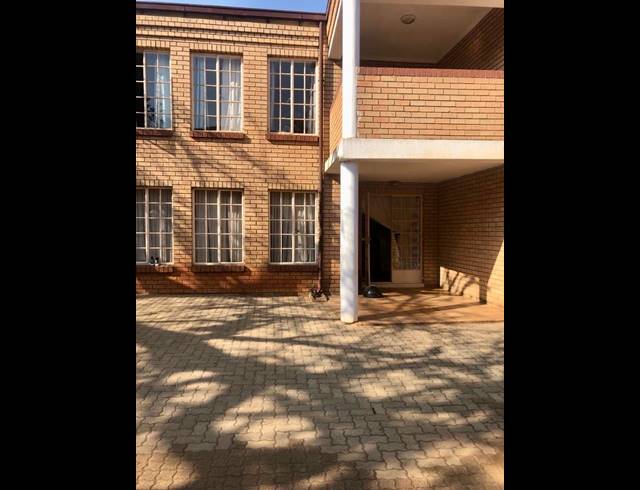 2 BEDROOM APARTMENT FOR SALE IN MAKHADO